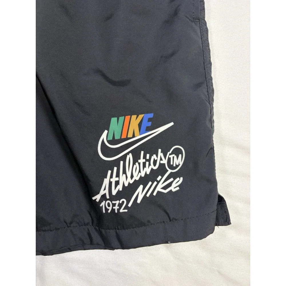 Nike Club Woven Flow Shorts Mens Small Black Athletics 1972 FZ0770-010 Swoosh
